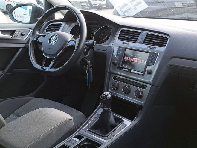 Volkswagen Golf 1.6 TDI 90 TRENDLINE BUSINESS 5p NOIR de 2016