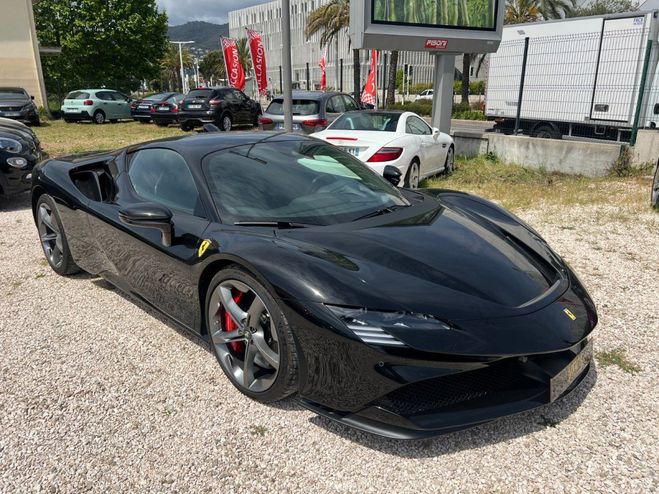 Ferrari SF90 Stradale V8 PHEV Noir de 2022