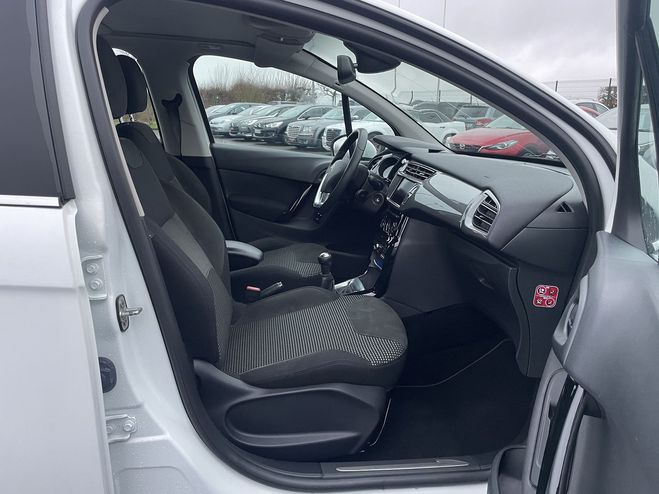 Citroen C3 1.2 VTI PURETECH EXCLUSIVE BLANC de 2014