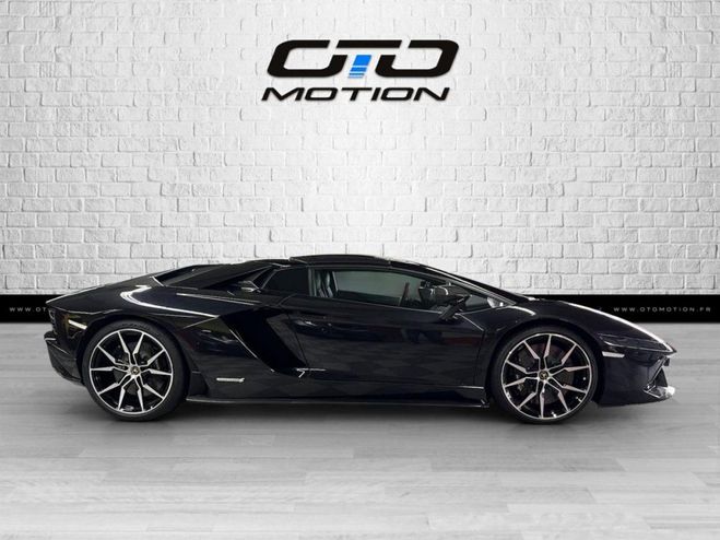 Lamborghini Aventador S Roadster 6.5 V12 740 Noir de 2019