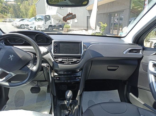 Peugeot 2008 1.2 PURETECH 110CH ALLURE BUSINESS S&S E Noir de 2019