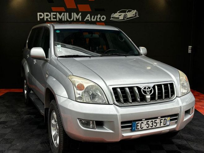 Toyota Land Cruiser PRADO 3.0 D-4D 165cv 4X4 Long 5 Places Gris de 2006