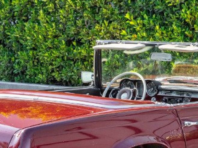Mercedes 230 SL PAGODE SYLC EXPORT  de 1966