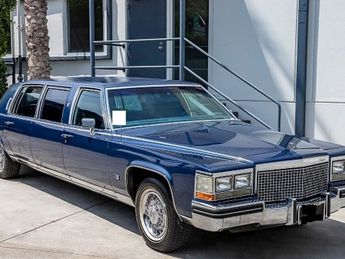  Voir détails -Cadillac Fleetwood Brougham Limousine à  Le Havre (76)