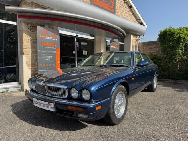 Jaguar XJ 6 3.2i - BVA 6 1995 BERLINE Sovereign Co Bleu mtallis de 1995
