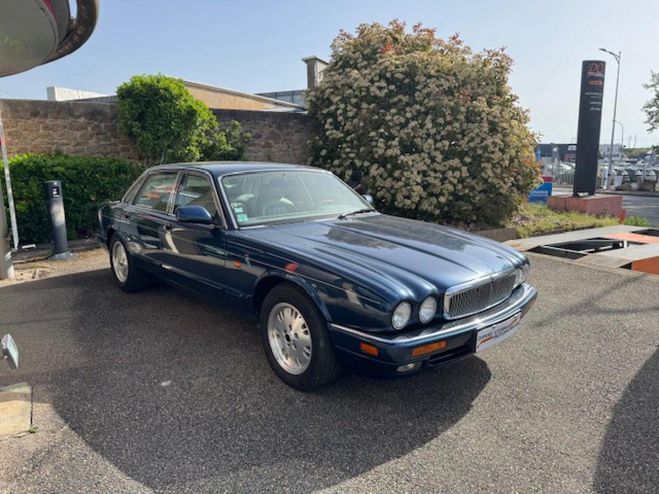 Jaguar XJ 6 3.2i - BVA 6 1995 BERLINE Sovereign Co Bleu mtallis de 1995