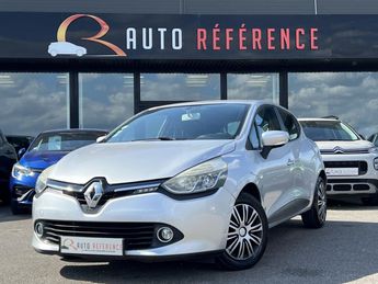  Voir détails -Renault Clio 1.5 dCi 90 Ch GPS / TEL REGULATEUR à Lestrem (62)
