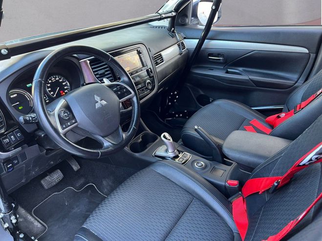 Mitsubishi Outlander PHEV *UNIQUE* SUIVI CONCESSION PANNEAUX  Blanc de 2015
