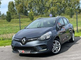  Voir détails -Renault Clio IV ESTATE 1.2 ESSENCE 16V 75CH à  La Chapelle-d'Armentires (59)