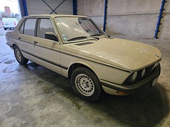  Voir détails -BMW Serie 5 (E28) 525E BOITE AUTOMATIQUE à Montauban (82)
