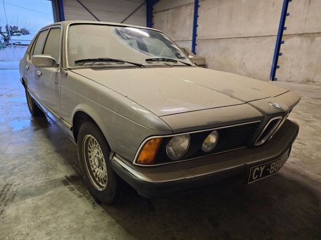 BMW Serie 7 SERIE (E23) 728I 6 CYLINDRES BOITES AUTO Gris de 1982