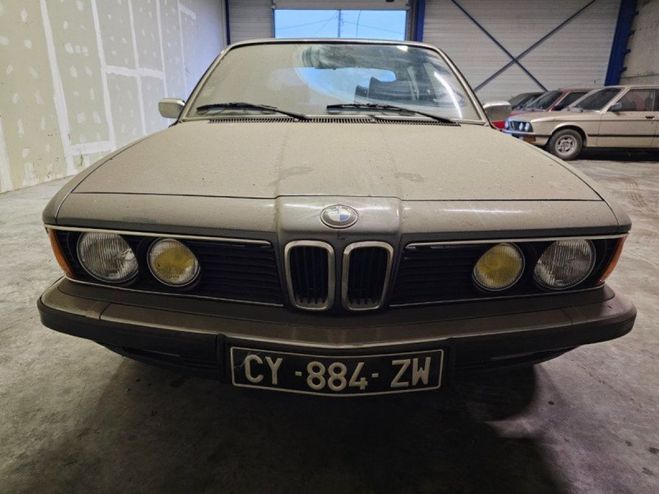 BMW Serie 7 SERIE (E23) 728I 6 CYLINDRES BOITES AUTO Gris de 1982