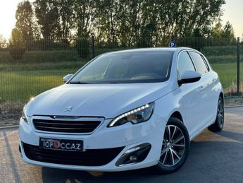  Voir détails -Peugeot 308 1.2 ESS 130CH S&S 42.000KM ALLURE AU à  La Chapelle-d'Armentires (59)