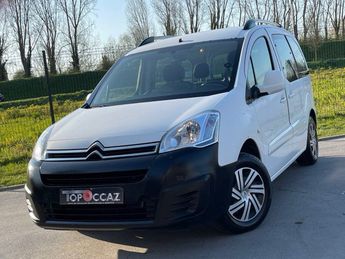  Voir détails -Citroen Berlingo 1.6 HDI 100CH FEEL * 2015 * CLIM * REGUL à  La Chapelle-d'Armentires (59)