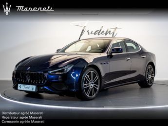  Voir détails -Maserati Ghibli L4 330 ch Hybrid GranSport à  La Roche-sur-Yon (85)