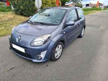  Voir détails -Renault Twingo 1.5 dci  1 ER MAIN à Coignires (78)