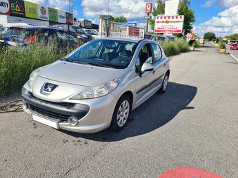  Voir détails -Peugeot 207 1.6 hdi à Coignires (78)