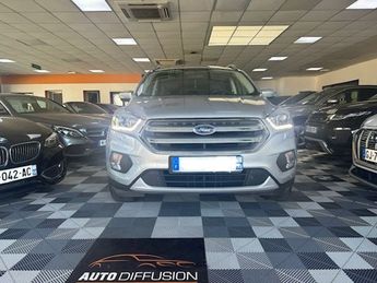  Voir détails -Ford Kuga Titanium à Louvroil (59)