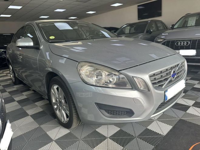 Volvo S60 summum Gris de 2011