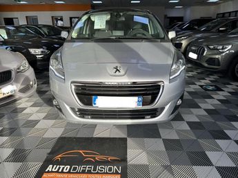  Voir détails -Peugeot 5008 Allure à Louvroil (59)