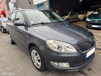  Voir détails -Skoda Fabia Break 1,2 TDI 75CH à Armentires (59)