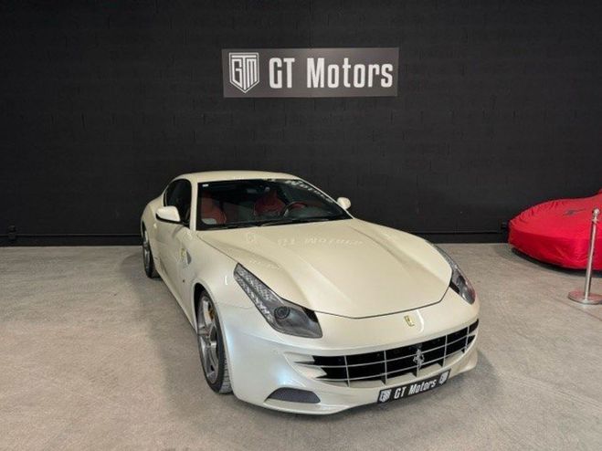 Ferrari FF V12 6.3 660CH Blanc de 2014