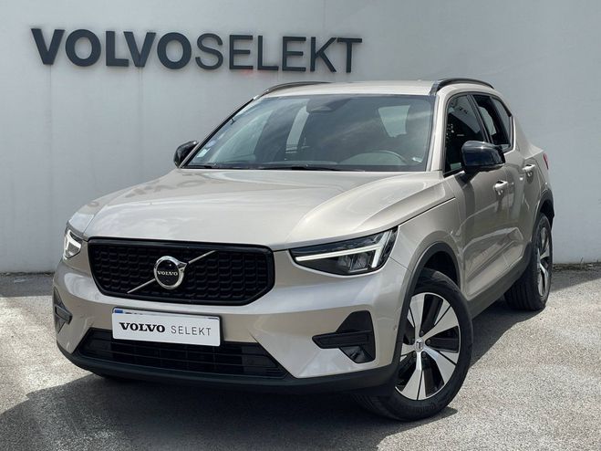 Volvo XC40 B3 163 ch DCT7 Plus Gris de 2022