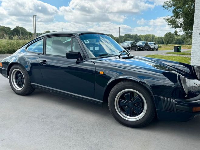 Porsche 911 Carrera 3.2 Coup 1985 Bleu de 1985