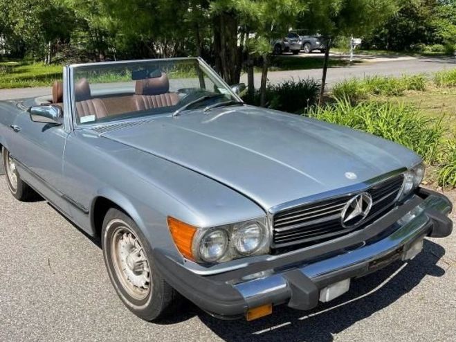 Mercedes Classe SL 380 BENZ SYLC EXPORT  de 1983