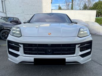  Voir détails -Porsche Cayenne COUPE E HYBRID SPORT à Montvrain (77)