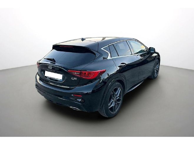 Infiniti Q30 1.5d 109 7DCT Premium Noire de 2017