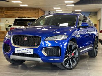  Voir détails -Jaguar F Pace V6 3.0 D 300 19CV S 4X4 BVA8 à Orchamps-Vennes (25)