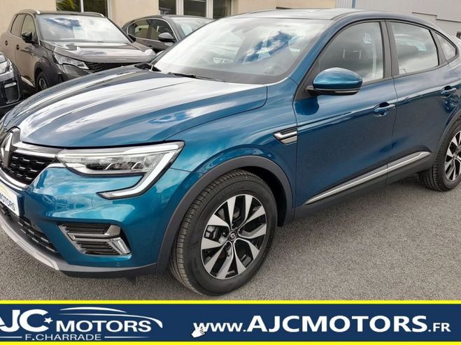 Renault Arkana 1.6 E-TECH 145CH EVOLUTION Bleu de 2022