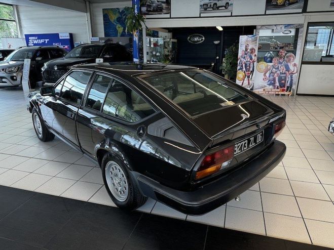 Alfa romeo Alfetta GTV 2.0 Noir de 1982