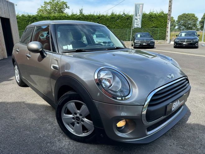 Mini Cooper 5 PORTES ONE D 95CH Gris C de 2017