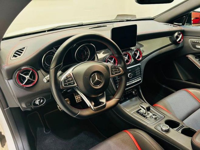 Mercedes Classe CLA ng Brake 45 AMG 381ch 4Matic Speedshift  Blanc Cirrus de 2016