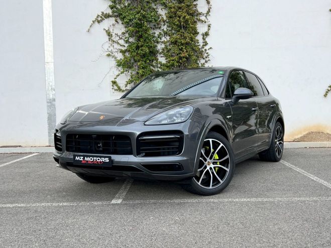 Porsche Cayenne III 3.0 E-HYBRID 462 Gris Quartzite de 2021