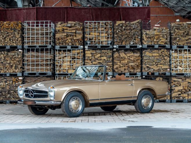 Mercedes 280 SL Pagode Db 467 Sand Beige Metallic de 1968