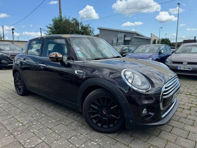 Mini One 3 (F55) 5 Portes Cooper 1.5 i 12V 136 cv MARRON FONCE de 2015