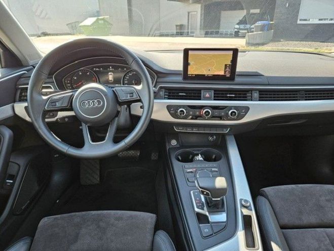 Audi A4 (2) AVANT 2.0 40 TDI 190 S TRONIC/ 05/20 noir m�tal de 2019