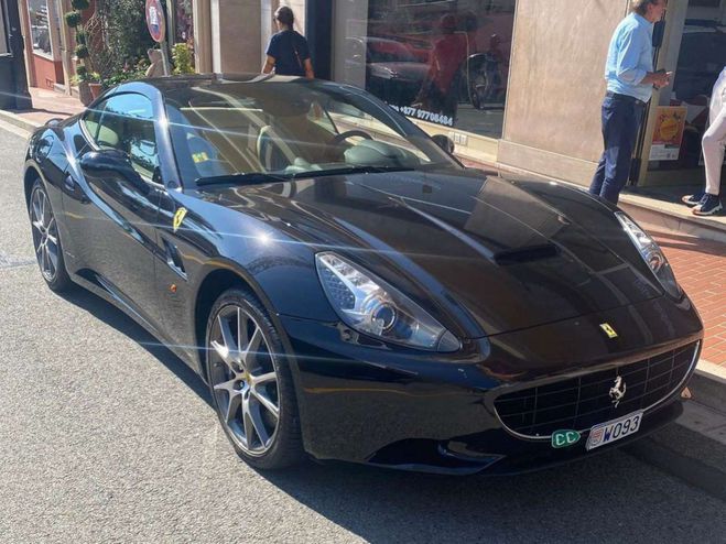 Ferrari California V8 4.3 460ch Noir de 2009