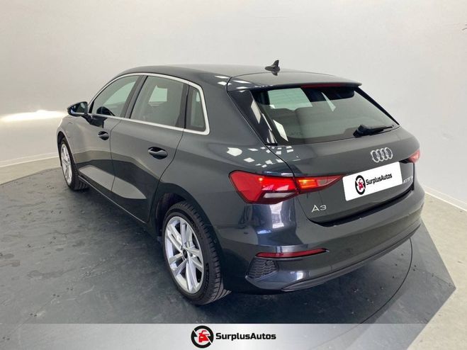 Audi A3 Sportback (4) 40 TFSI e 204 S Tronic Bus Gris Fonc de 2021