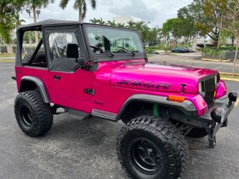  Voir détails -Jeep Wrangler S 4WD/4X4 5-Speed à  Le Havre (76)