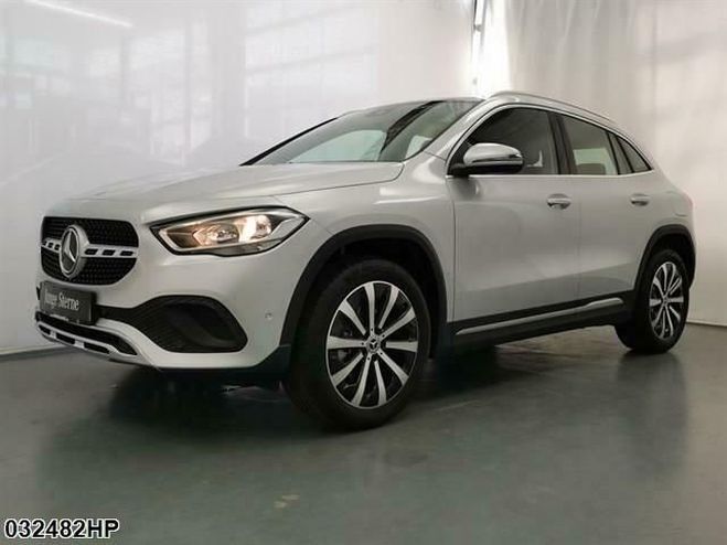 Mercedes Classe GLA Mercedes-Benz 180 Progressive GRIS de 2021