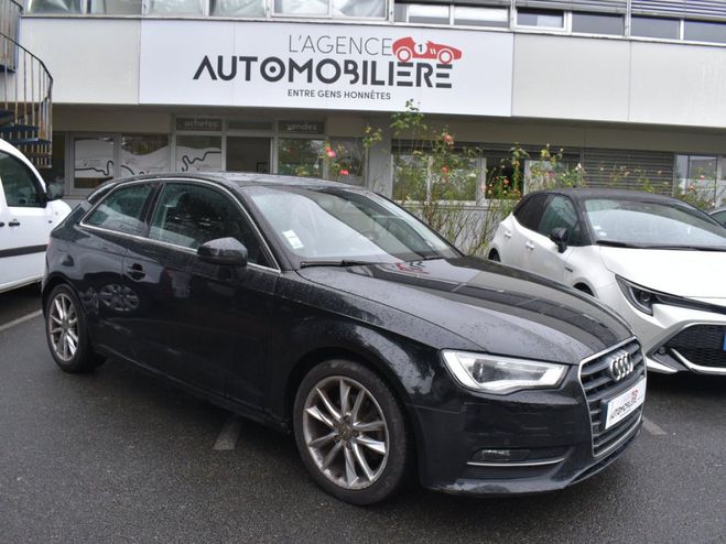 Audi A3 AMBITION LUXE 2.0 TDi 16V FAP S&S 150 cv Noir de 2013