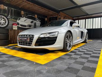  Voir détails -Audi R8 5.2fsi carbone v10 bt r tronic 2012 entr à  La Baule-Escoublac (44)