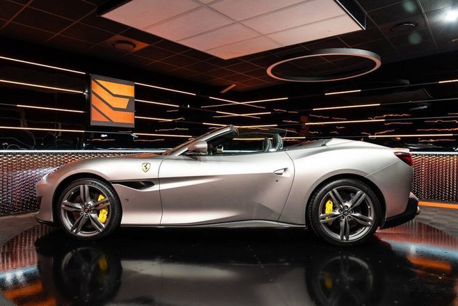 Ferrari Portofino 3.9 V8 GT 600CH GRIGIO OPACO de 2018