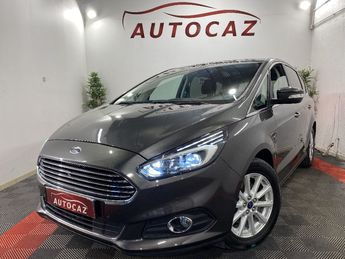  Voir détails -Ford S Max 2.0 TDCi 180 SetS Powershift Titanium 5p à Thiers (63)