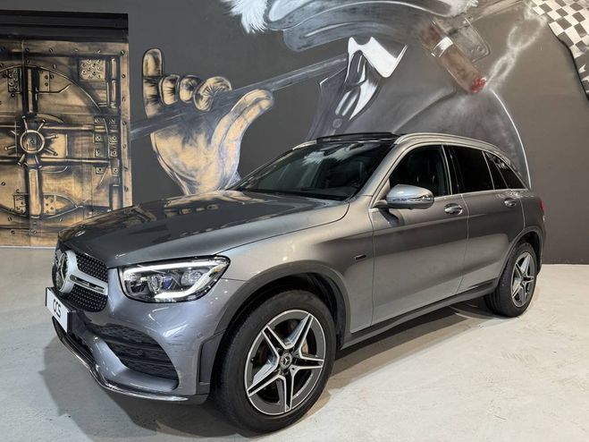 Mercedes GLC 300 e AMG Line 4Matic Pack Premium Plus Gris Fonc de 2020