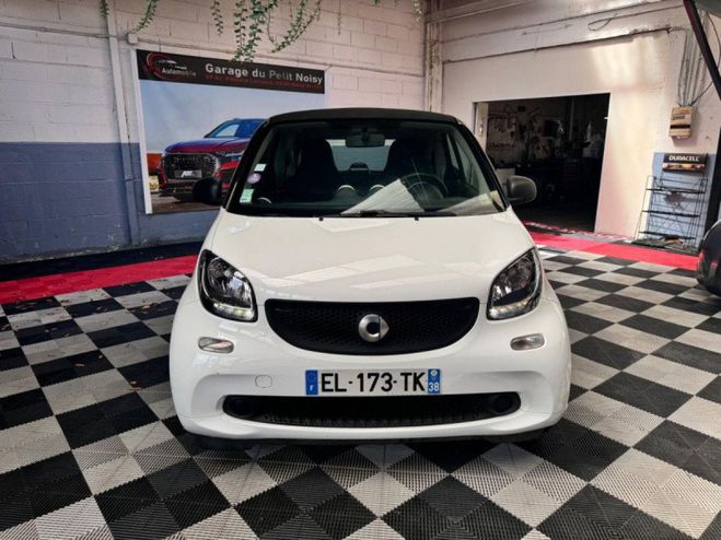 Smart Fortwo COUPE 61CH PURE Blanc de 2017